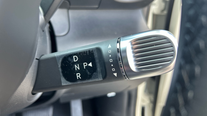 Hyundai INSTER 85kW 02 49kWh 5dr Auto Electric Hatchback - Image 24